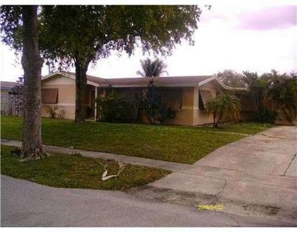 $230,000
Plantation Four BR Three BA, H890465 TOTALLY REMODELED SPACIOUS