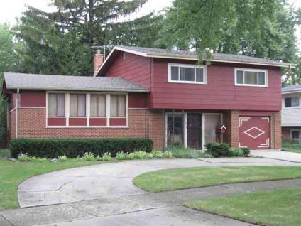 $234,900
Property For Sale at 270 Springfield Ter Des Plaines, IL