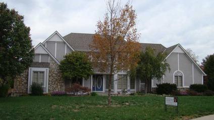 $235,000
Blue Springs 4BR 3.5BA, Beautiful Lake Front Home!