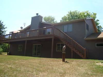 $235,000
Private Country Setting right by Kettle Moraine Lake!