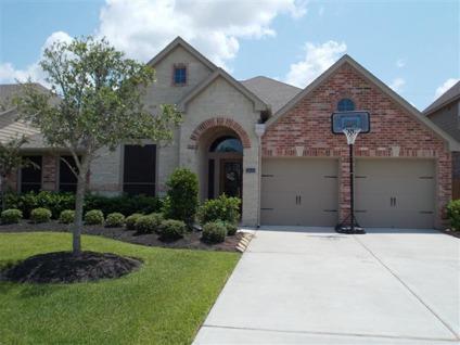 $236,900
Home For Sale 3/2/2 ... Cypress Creek Lakes Sec 7