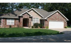 $237,500
Branson 3BR 2BA, Surrounded by lake lifestyle.1 Block from
