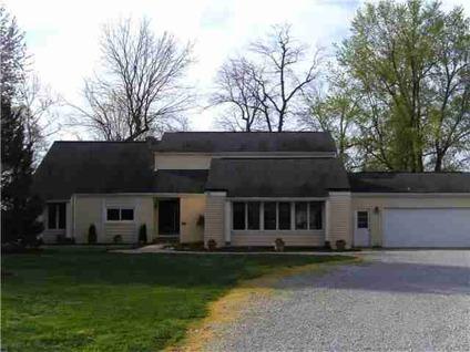 $237,500
Residential, Contemp - Westfield, IN