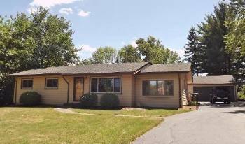 $239,000
Inverness 3BR 1.5BA, CHARMING UPDATED RANCH!