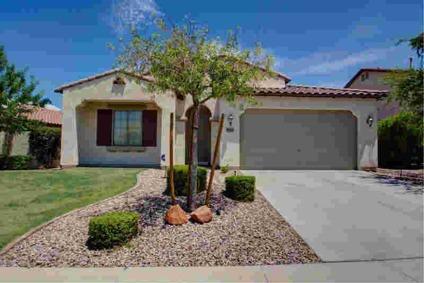 $239,000
Peoria, Beautiful home in great location. Walk into a large