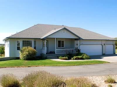 $239,000
Sunny, Spacious, Sweet! The Best of Idaho Living Right Here!