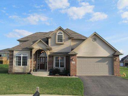 $239,900
2 Stories, Traditional - SYCAMORE, IL