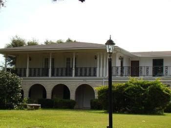 $239,900
Gulf Shores 5BR 4.5BA, Located in off Hwy. 180/Ft.
