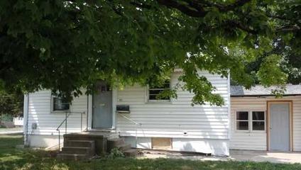 $23,000
Galesburg 2BR 1BA, Buyer to provide letter of prequal or POF