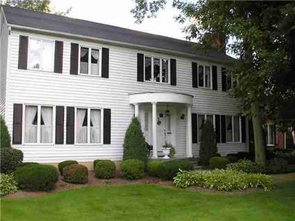 $240,000
2 Story,Colonial,Traditional, 2 Story,Colonial,Traditional - Amherst, NY