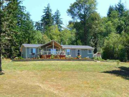 $240,000
Myrtle Point 3BR 2BA, Minutes from town yet 10 acres of