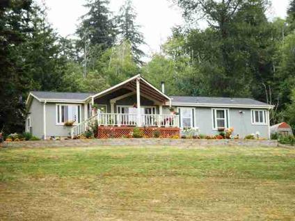 $240,000
Myrtle Point 3BR 2BA, Minutes from town, yet 10 acres of