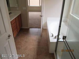$244,900
Tucson 3BR 2BA, Nice clean opportunity on the northwest side