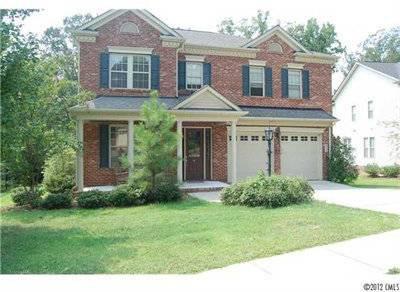 $245,000
Charlotte 3.5BA, Fantastic, short sale opportunity on this 4