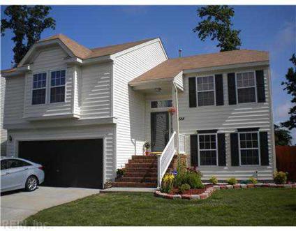 $245,000
Chesapeake 3BR 2.5BA, Gorgeous open and airy home.
