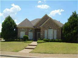 $245,000
Rockwall Four BR Two BA, 1 STORY HOME WITH 3 CAR GARAGE ON CORNER