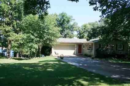 $248,500
Branson 3BR 1BA, Lake View, Lake Front, Walk to Water with
