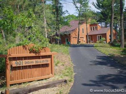 $248,900
Rustic/Contemporary multi-level home. Wooded secluded lot!