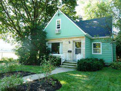 $249,000
Downtown Delight in Libertyville