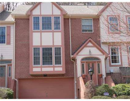 $249,000
Townhouse, Colonial - Franklin Park, PA