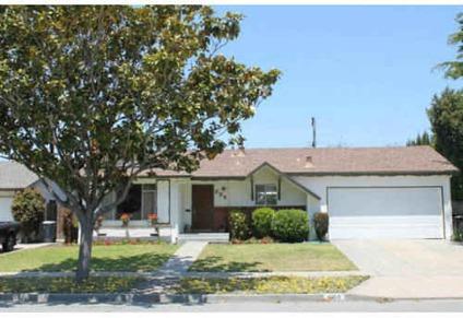 $249,000
Very clean 1,228 sf home in a great south Salinas location.
