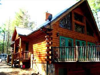 $249,900
11199- Log Home W/Access to Noisy Creek.