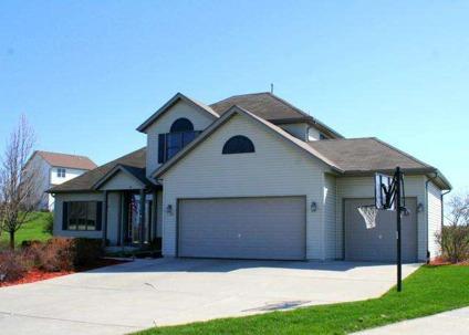$249,900
2 story, Contemporary - Watertown, WI