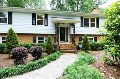 $249,900
5Br 3000sq' home in Cary, NC for Sale