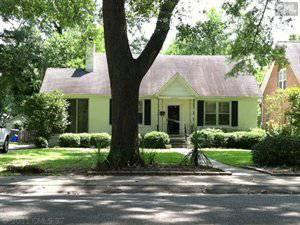 $249,900
Columbia 3BR 2BA, Adorable Shandon Bungalow. Just Listed.
