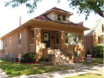 $249,900
Great Four BR/Three BA Brick House - Casas en Chicago, IL.
