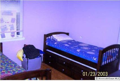 $249,900
Jackson, Lovely, Spacious 3 Bedroom 1.5 Bath Bi-Level Boasts