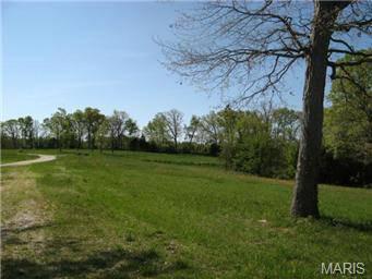 $24,000
Absolutely beautiful subdivision with many great lots and home sites with easy