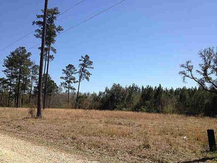 $24,000
Large, beautiful lot in quiet area. Just minutes to the interstate