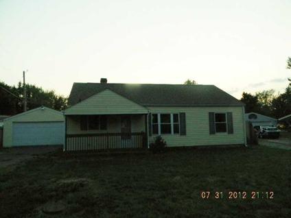 $24,000
Muncie 3BR 1BA, Charming ranch with a lot of the remodeling