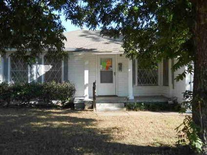 $24,500
Waco 2BR 1BA, Investor opportunity! Needs complete