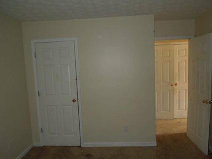 $24,900
Austell 3BR 2.5BA, BEAUTIFUL TOWNHOUSE LOCATED IN CAMERON'S