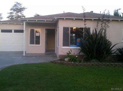 $254,900
Bright and Light 2 bedroom, 1 bath home with nice curb appeal.