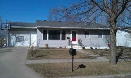 $255,900
Minot 3BA, Ranch style home in NW . Three bedrooms on the
