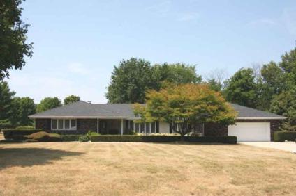 $257,750
Mattoon-co Real Estate Home for Sale. $257,750 3bd/3ba. - Linda Nugent CRS,GRI