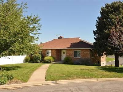 $259,870
Home For Sale - 586 W 3000 S, Bountiful, UT