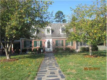 $259,900
Farmville home with many upgrades