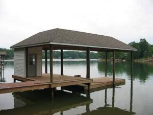 $259,900
Huddleston 3BR, Level waterfront lot with new covered