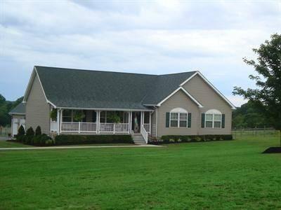 $259,900
Maiden NC: Beautiful Home on 4.92 Acres with a Barn