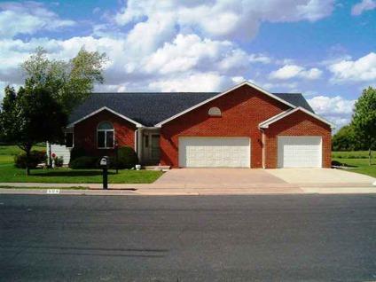 $259,900
Sterling, Nice open floor plan & quality throughout.