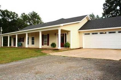 $259,900
West Monroe Real Estate Home for Sale. $259,900 4bd/2ba. - Dawn Bailey of