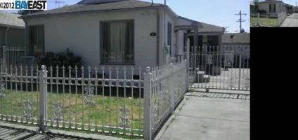 $259,950
San Leandro, Great Duplex in . Come by our Open House