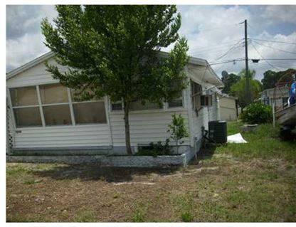 $25,000
Holiday 2BR, Single Mobile with newer a/c. No monthly dues