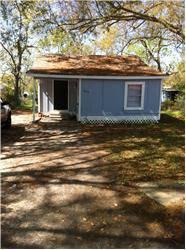 $25,000
Perfect Little Bungalow