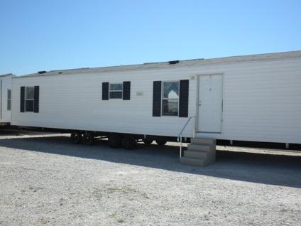 $25,900
14 x 60 Singlewide mobile home