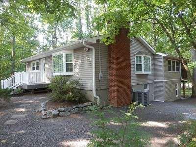 $260,000
Model-like home on 1/2 acre lake lot
